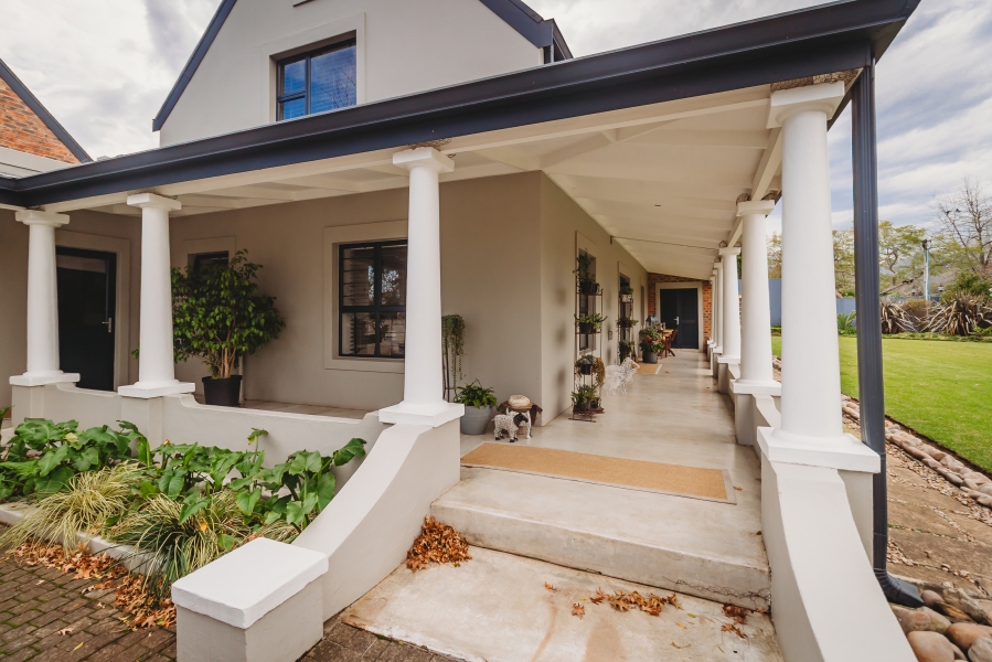 4 Bedroom Property for Sale in Camphersdrift Western Cape